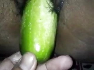 cucumber insert the pussy
