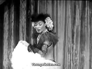 Exotic Burlesque Dancer Shakes Contents of Bra (Vintage)