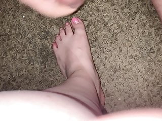 Beautiful feet get covered in hot cum (Cum on feet).