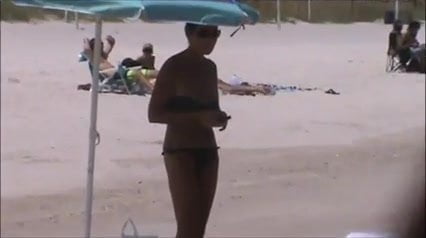 Candid sexy asian milf crotch ass shot 151 roll up bikini - Sexy-sensual bikini splitshot butt shots