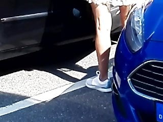 Legs between cars