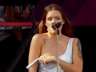 Celebrity, Tove Lo, Lo