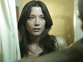 Sarah roemer chosen s2e04...