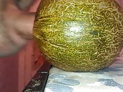 Melon Cum 02