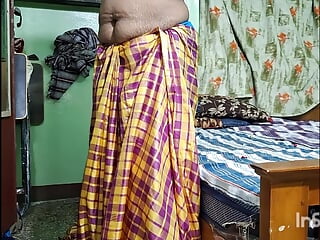 Tamil saree housewife romance with ex boy friend