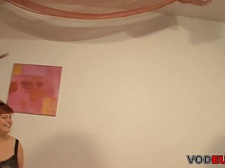 VODEU - Mathias fickt die grosse Bruste Mutter - Bild 3