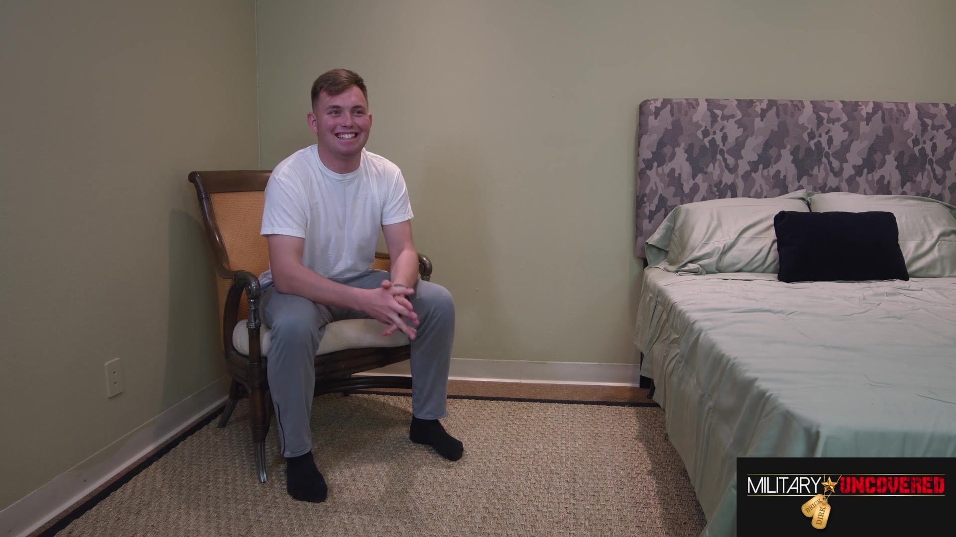 MARINE WHO JACK'S OFF WITH A BLANKET, IT'S LESS MESSY
