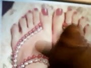 Isis Love's pretty feet