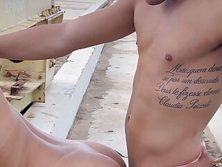  video: Cumming in the gluttonous ass