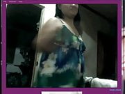 Pinay MILF showing body on cam