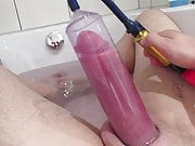 Pump my cock in hot bath (cum)