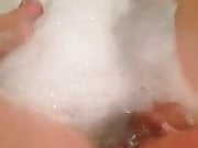 Friggin in the bath