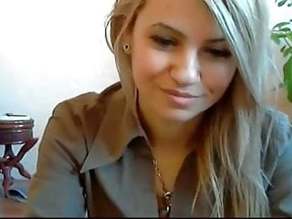 Webcam Girl Strip...