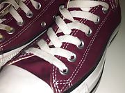 My Sister's Shoes: Converse low maroon Part 2 I 4K