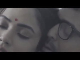 Hot Romance With A Beautiful Indian Wife