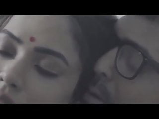 Hot Romance with a beautiful Indian wife