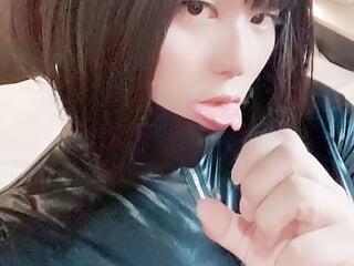 sissy yui long dildo solo play