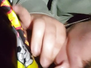 Meine freundin lutscht mein dicken schwanz - Bild 9