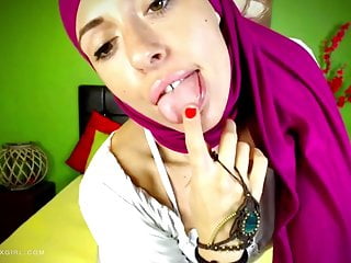 Zeiramuslim ckxgirl webcam cokegirlx naked arab...