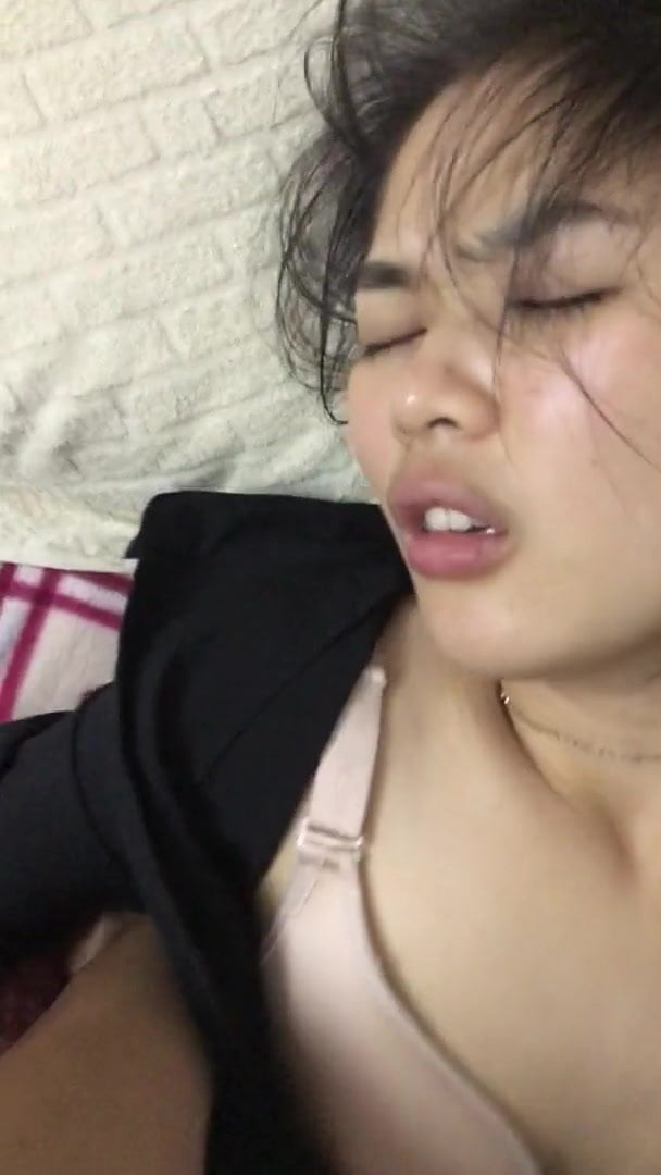 Cute Hairy Chinese Asian Chick Enjoying Sex