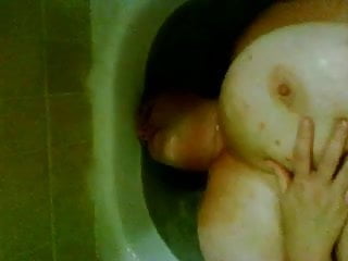 My Bbw Ex Showing Off In The Tub 4 Me