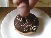 cum on food (donut)