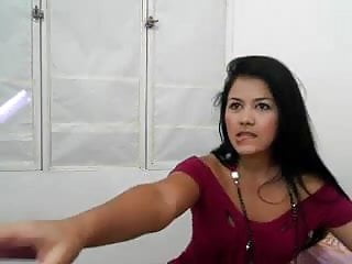 Sofia Colombiana Bailando Sexy En Webcam