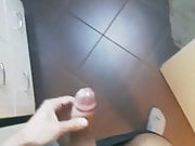 huge cumshot