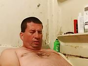 Self goldenshower