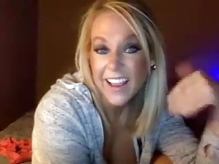 .Sexy webcam blonde pawg 1.