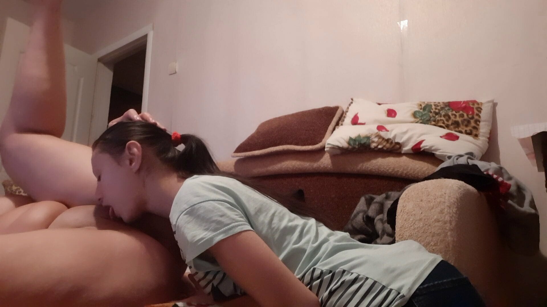Licked Pussy Until I Cum Then Licked Feet - Lesbian-candys