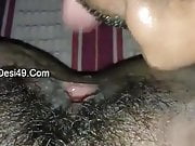 Mouth in Hairy pussy 