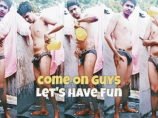 Indian Village boy bathing nude in public, indian boy outdoor nude bathing video, village ka ladka nanga hokar nahaya