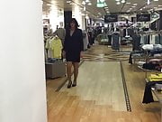 shopping, trying some business skirt suit