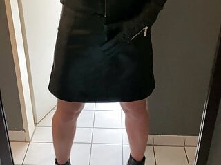 Cumshot in leather skirt and ankle...