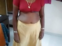 Malayali hot aunty in a saree shows her nude anatomy to neighbor | Big Boobs Tube | Big Boobs Update