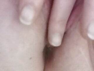 Frisch gefickt und es Tropf nur so - Bild 8