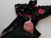 Cum on used panties