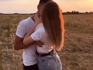 #Hot girlfriend and boyfriend kissing video#