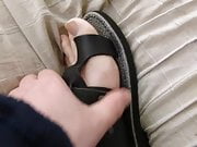 Toes In Sandals Which Have Loop That Go Around Big Toe