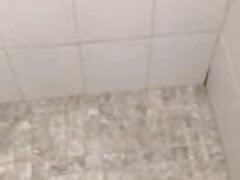 Massive Cumshot in shower