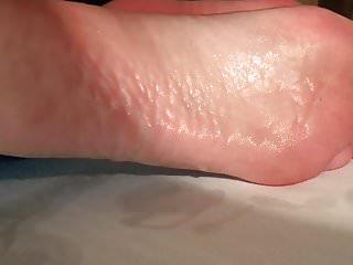 Cumshot Fetish, Soles, Cummed, Cumshot