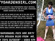 Dirtygardengirl fuck her dirty ass with Dragon dildo