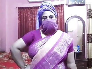 Desi aunty sex talk, Didi trains for sexy fucking