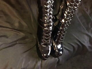 Boots Cheyenne Pleaser video: Spunk on my Boots