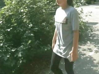 Junges Girl kleine Titten kleiner Arsch