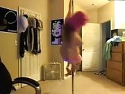 weird amature pole dance
