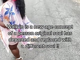 Sexy ebony milf with bootylicious walk...