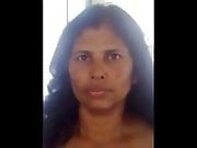 Sri Lankan MILF aunty Dresses Up after Fuck