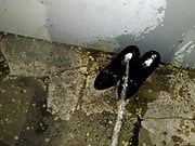 PISSING SHOES22